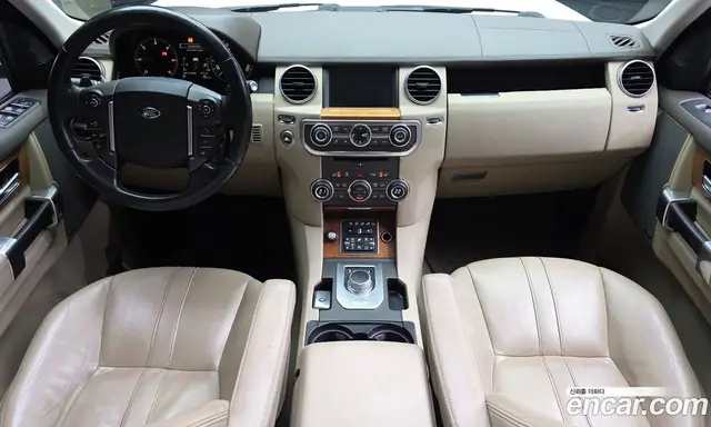 Land Rover Discovery 2015 3.0 автомат (гидро), миниатюра 7 Land Rover Discovery 2015 3.0 автомат (гидро), миниатюра 7