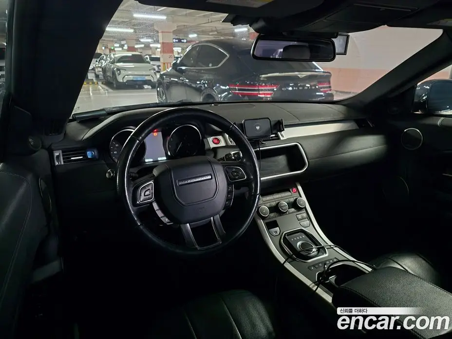 Land Rover Range Rover Evoque 2017 2.0 автомат (гидро), фото 3 Land Rover Range Rover Evoque 2017 2.0 автомат (гидро), фото 3