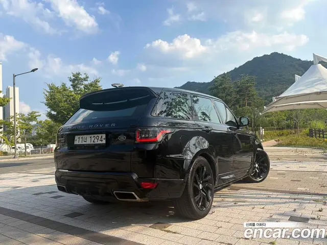 Land Rover Range Rover Sport 2018 3.0 автомат (гидро), миниатюра 2 Land Rover Range Rover Sport 2018 3.0 автомат (гидро), миниатюра 2