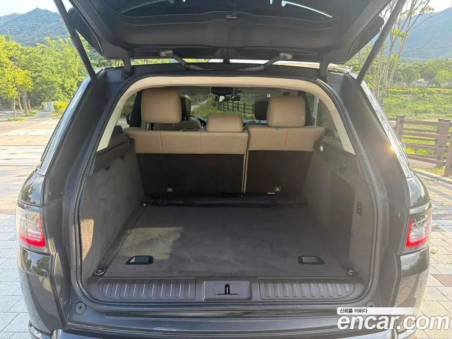 Land Rover Range Rover Sport 2018 3.0 автомат (гидро), фото 18 Land Rover Range Rover Sport 2018 3.0 автомат (гидро), фото 18
