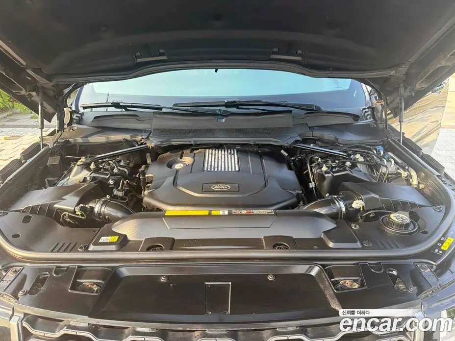Land Rover Range Rover Sport 2018 3.0 автомат (гидро), фото 6 Land Rover Range Rover Sport 2018 3.0 автомат (гидро), фото 6