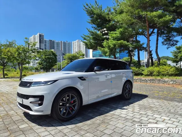 Land Rover Range Rover Sport, 2023, 56 000 км