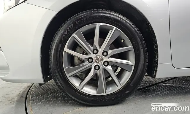 Lexus ES 2016 2.5 автомат (гидро), миниатюра 5