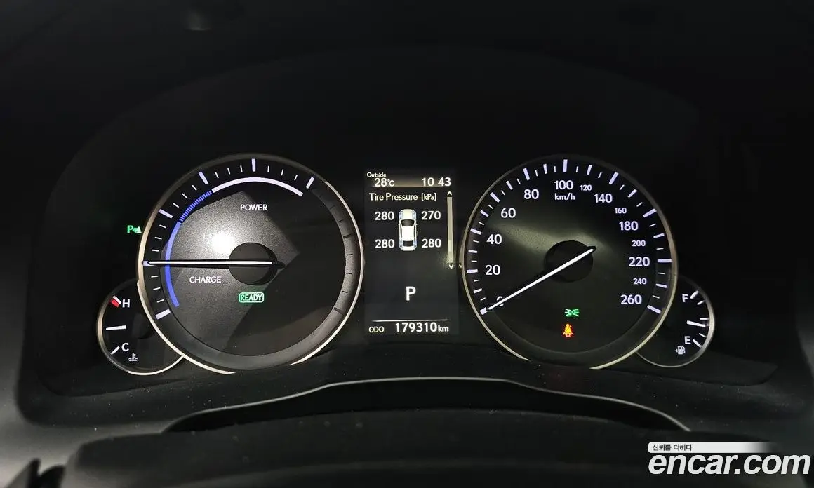 Lexus ES 2016 2.5 автомат (гидро), фото 8