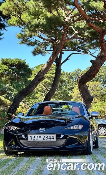 Mazda MX-5 2017 2.0 автомат (гидро), фото 15