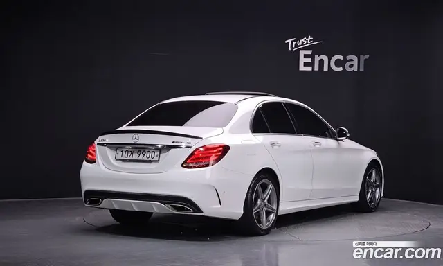 Mercedes-Benz C-Class 2017 2.0 автомат (гидро), миниатюра 2 Mercedes-Benz C-Class 2017 2.0 автомат (гидро), миниатюра 2