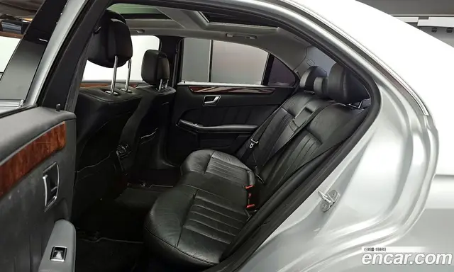 Mercedes-Benz E-Class 2012 3.5 автомат (гидро), миниатюра 12