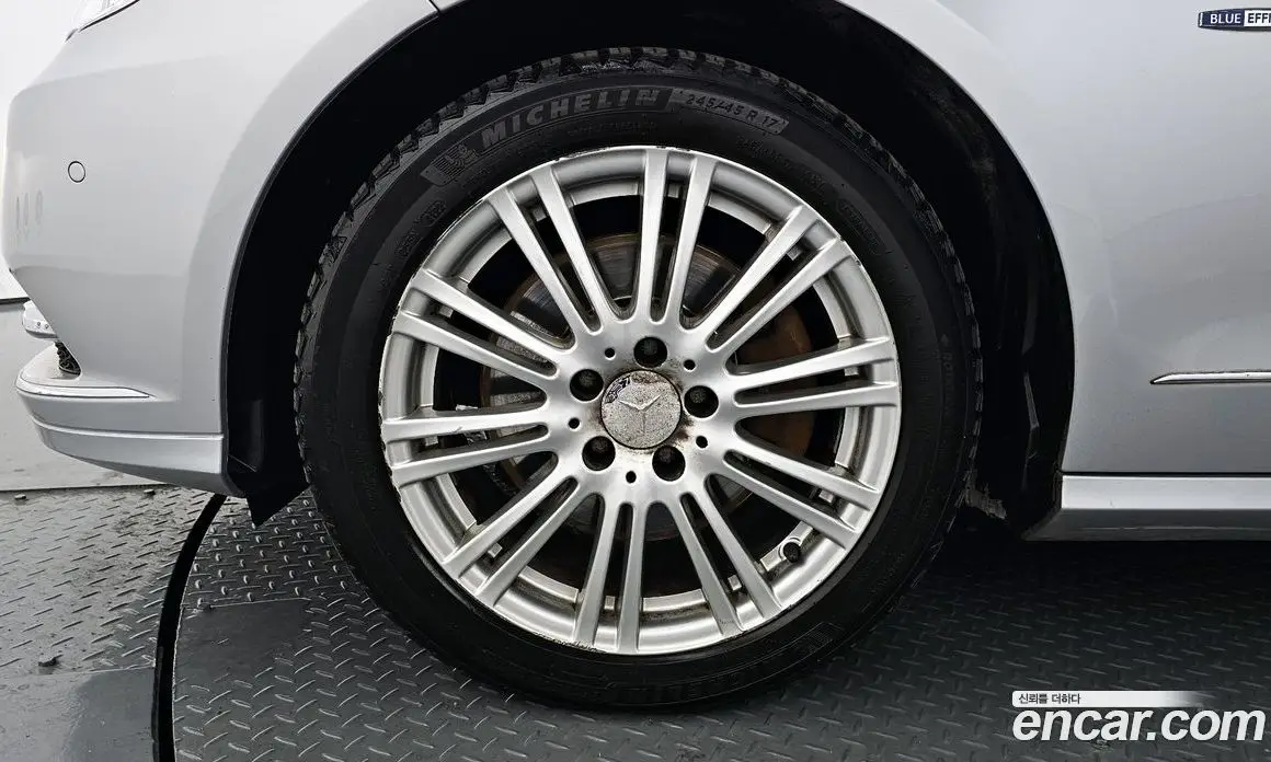 Mercedes-Benz E-Class 2012 3.5 автомат (гидро), фото 5 Mercedes-Benz E-Class 2012 3.5 автомат (гидро), фото 5