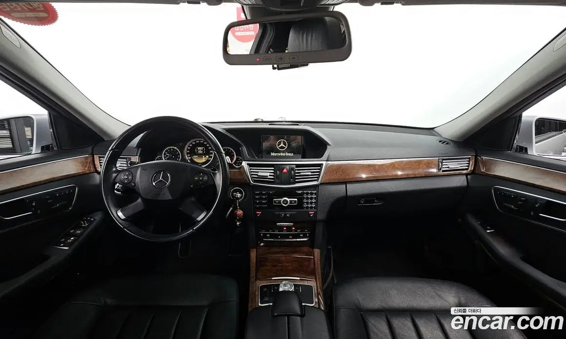 Mercedes-Benz E-Class 2012 3.5 автомат (гидро), фото 7 Mercedes-Benz E-Class 2012 3.5 автомат (гидро), фото 7