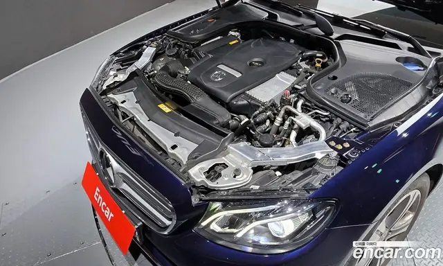 Mercedes-Benz E-Class 2019 2.0 автомат (гидро), миниатюра 6 Mercedes-Benz E-Class 2019 2.0 автомат (гидро), миниатюра 6