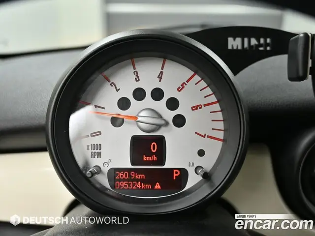 Mini Clubman 2013 2.0 автомат (гидро), миниатюра 8 Mini Clubman 2013 2.0 автомат (гидро), миниатюра 8