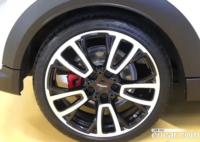 Mini Cooper 2022 2.0 автомат (гидро), миниатюра 5 Mini Cooper 2022 2.0 автомат (гидро), миниатюра 5