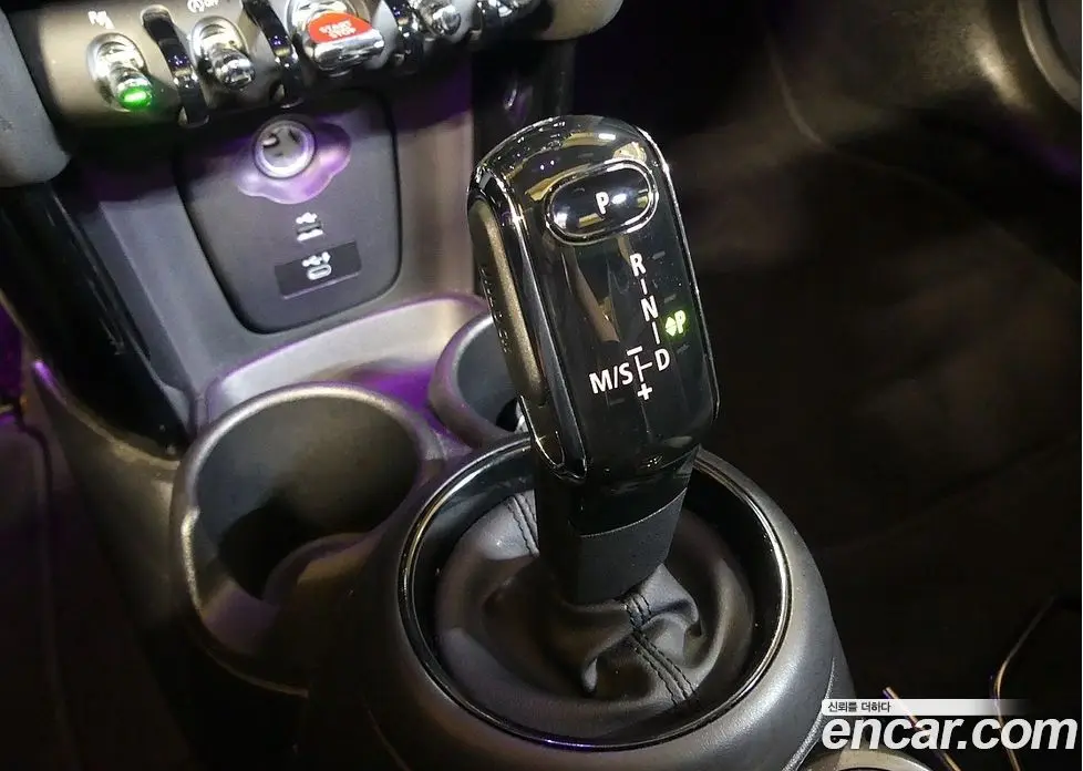 Mini Cooper 2022 2.0 автомат (гидро), фото 9 Mini Cooper 2022 2.0 автомат (гидро), фото 9