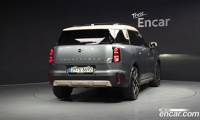 Mini Countryman 2025 2.0 автомат (гидро), миниатюра 4 Mini Countryman 2025 2.0 автомат (гидро), миниатюра 4