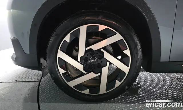 Mini Countryman 2025 2.0 автомат (гидро), миниатюра 5 Mini Countryman 2025 2.0 автомат (гидро), миниатюра 5