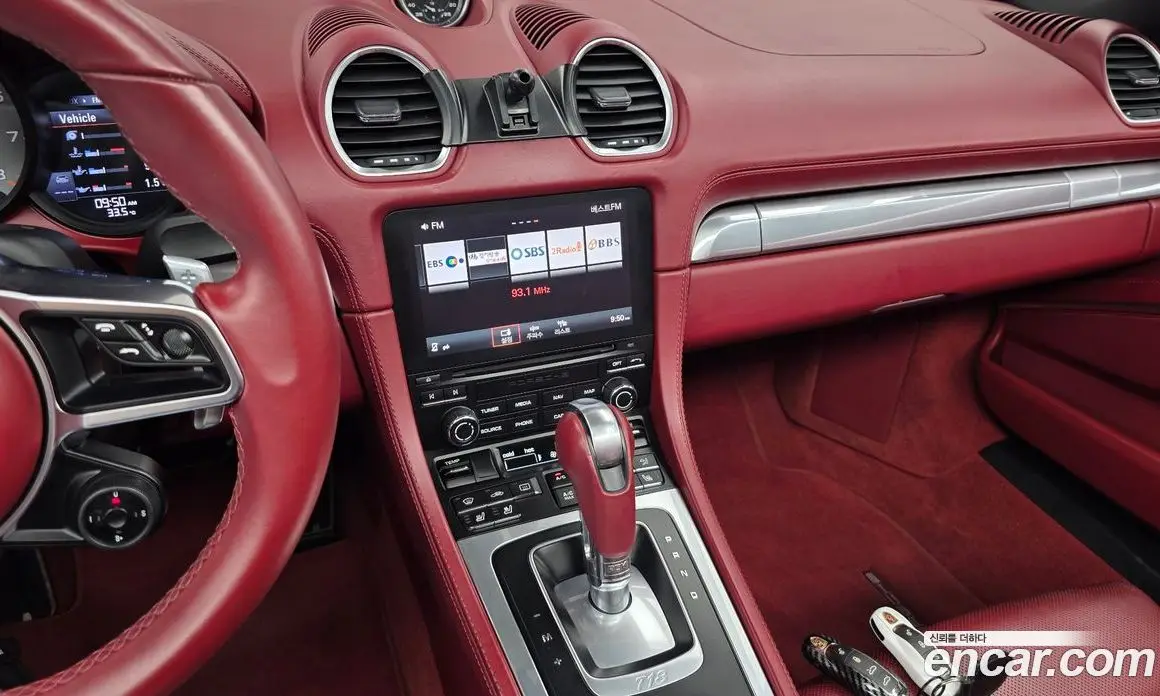 Porsche 718 2016 2.5 автомат (гидро), фото 13 Porsche 718 2016 2.5 автомат (гидро), фото 13