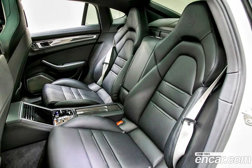 Porsche Panamera 2020 3.0 автомат (гидро), фото 12 Porsche Panamera 2020 3.0 автомат (гидро), фото 12