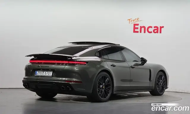 Porsche Panamera 2025 4.0 автомат (гидро), миниатюра 2