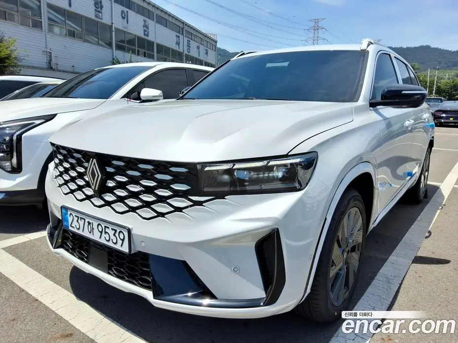 Renault (Samsung) Grand Koleos 2026 1.5 автомат (гидро), фото 1 Renault (Samsung) Grand Koleos 2026 1.5 автомат (гидро), фото 1