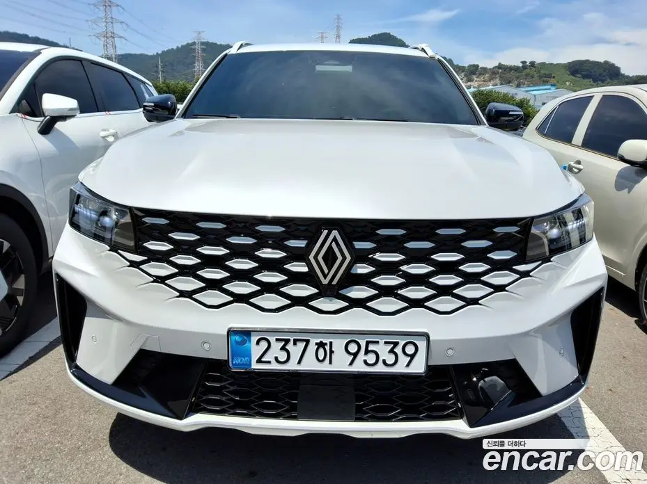Renault (Samsung) Grand Koleos 2026 1.5 автомат (гидро), фото 3 Renault (Samsung) Grand Koleos 2026 1.5 автомат (гидро), фото 3