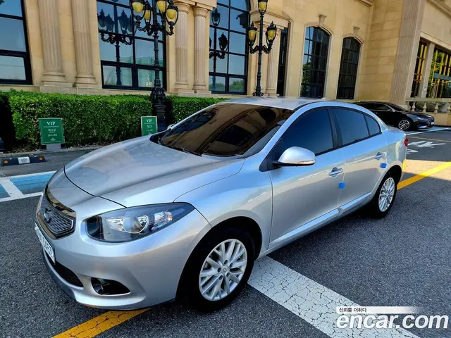 Renault (Samsung) SM3 2014 1.6 автомат (гидро), миниатюра 2 Renault (Samsung) SM3 2014 1.6 автомат (гидро), миниатюра 2