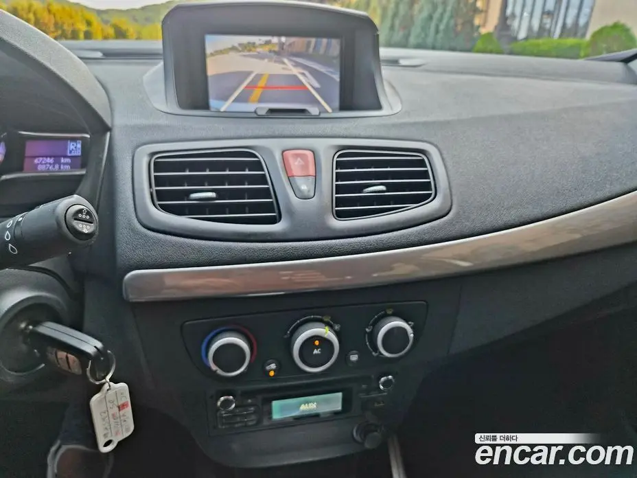 Renault (Samsung) SM3 2014 1.6 автомат (гидро), фото 14 Renault (Samsung) SM3 2014 1.6 автомат (гидро), фото 14