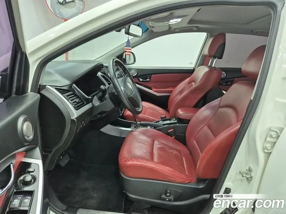 SsangYong Korando 2016 2.2 автомат (гидро), фото 11