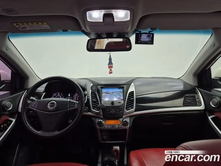 SsangYong Korando 2016 2.2 автомат (гидро), фото 7