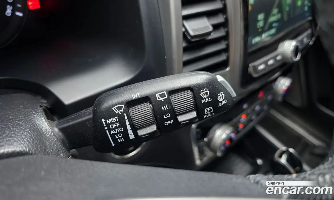 SsangYong Rexton 2018 2.2 автомат (гидро), фото 17 SsangYong Rexton 2018 2.2 автомат (гидро), фото 17