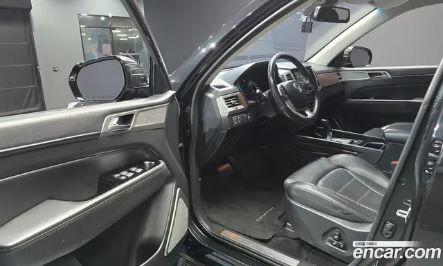 SsangYong Rexton 2018 2.2 автомат (гидро), миниатюра 10 SsangYong Rexton 2018 2.2 автомат (гидро), миниатюра 10