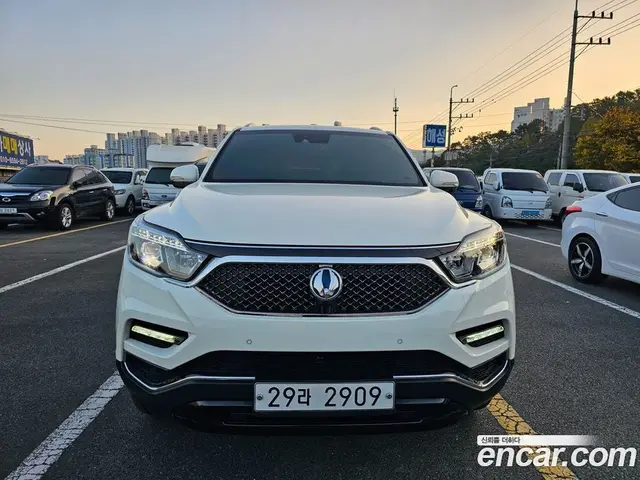 SsangYong Rexton 2019 2.2 автомат (гидро), миниатюра 2 SsangYong Rexton 2019 2.2 автомат (гидро), миниатюра 2