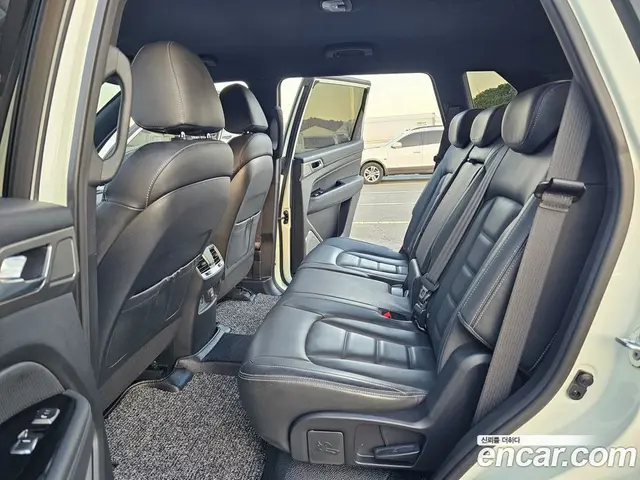 SsangYong Rexton 2019 2.2 автомат (гидро), миниатюра 10 SsangYong Rexton 2019 2.2 автомат (гидро), миниатюра 10