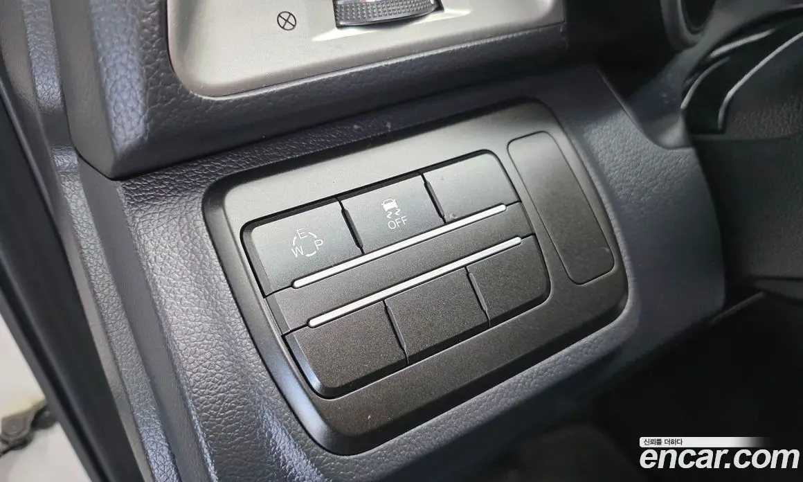 SsangYong TIBOLI 2016 1.6 автомат (гидро), фото 13