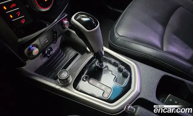 SsangYong TIBOLI 2016 1.6 автомат (гидро), миниатюра 9
