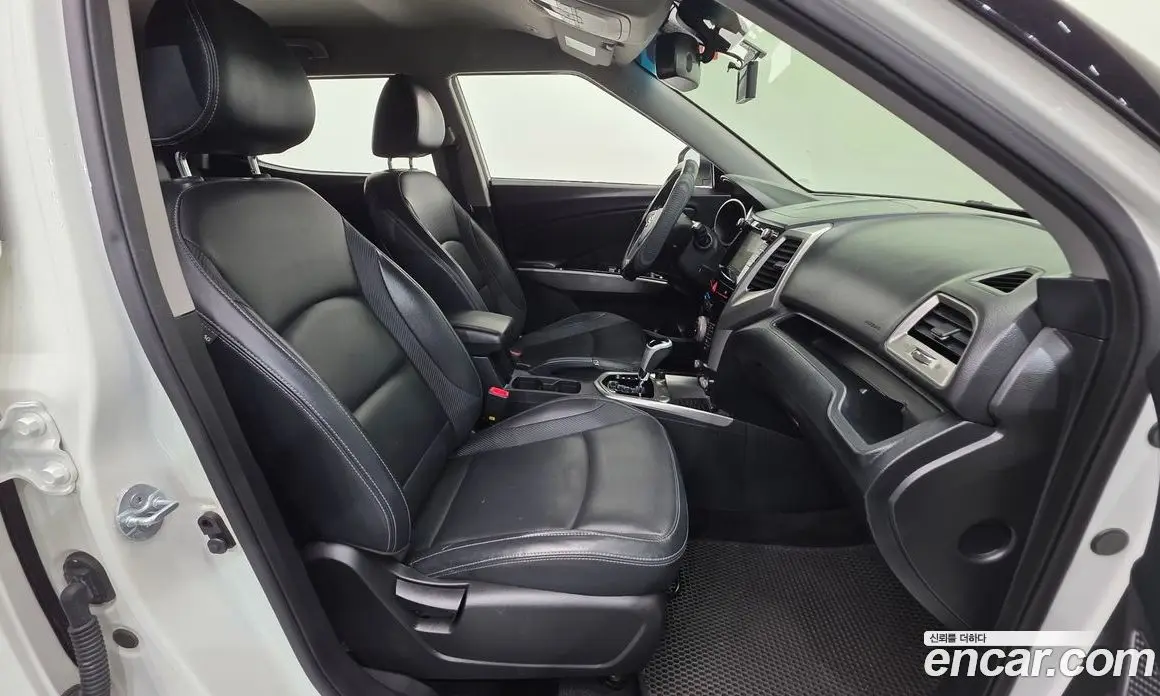 SsangYong TIBOLI 2016 1.6 автомат (гидро), фото 10