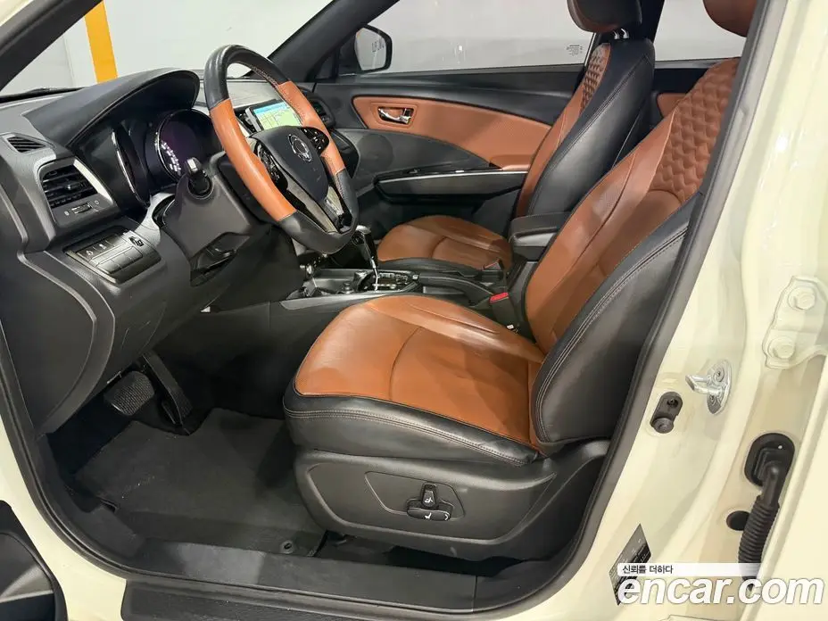 SsangYong TIBOLI 2018 1.6 автомат (гидро), фото 10