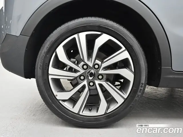 SsangYong TIBOLI 2020 1.5 автомат (гидро), миниатюра 5