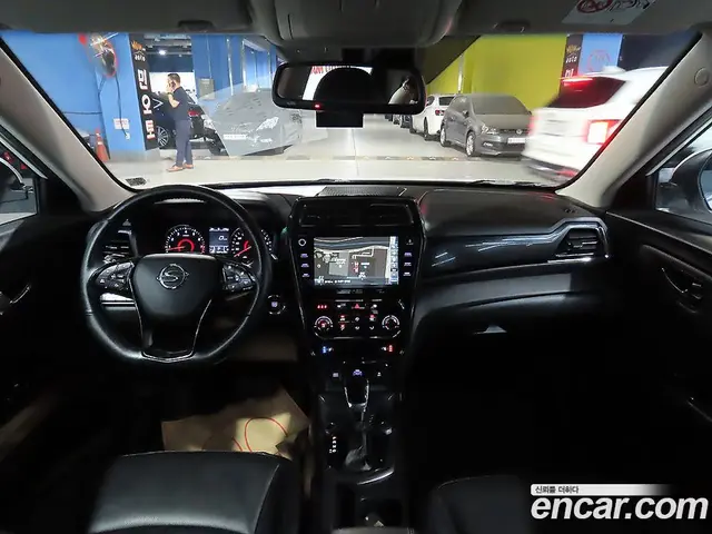 SsangYong TIBOLI 2022 1.5 автомат (гидро), миниатюра 7