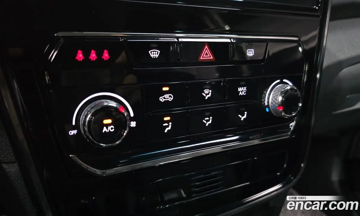 SsangYong TIBOLI 2022 1.5 автомат (гидро), фото 16 SsangYong TIBOLI 2022 1.5 автомат (гидро), фото 16