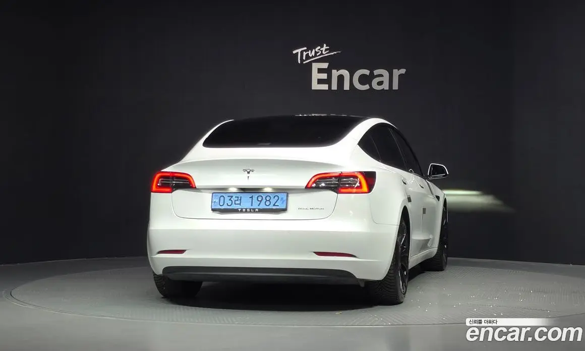 Tesla Model 3 2021 0.2 автомат (гидро), фото 4