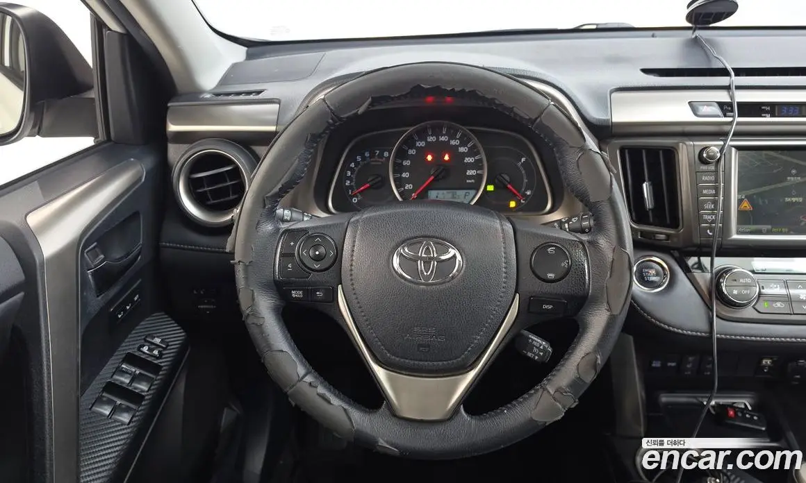 Toyota RAV4 2013 2.5 автомат (гидро), фото 13 Toyota RAV4 2013 2.5 автомат (гидро), фото 13