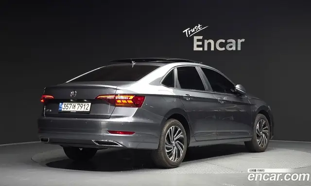 Volkswagen Jetta 2021 1.4 автомат (гидро), миниатюра 2