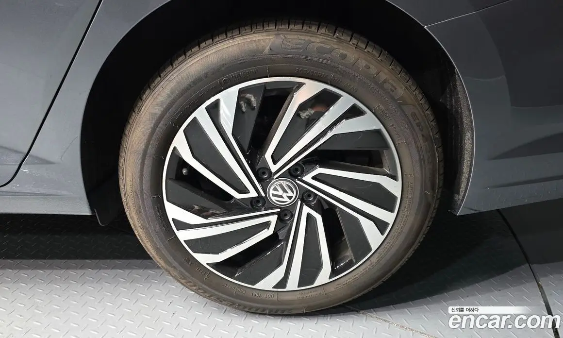 Volkswagen Jetta 2021 1.4 автомат (гидро), фото 5