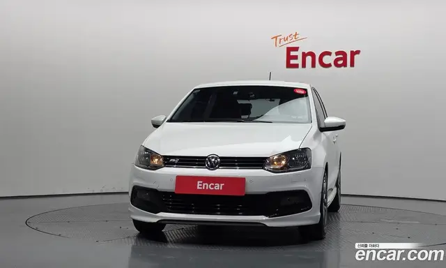 Volkswagen Polo 2015 1.4 автомат (гидро), миниатюра 3 Volkswagen Polo 2015 1.4 автомат (гидро), миниатюра 3