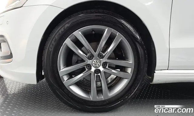 Volkswagen Polo 2015 1.4 автомат (гидро), миниатюра 5 Volkswagen Polo 2015 1.4 автомат (гидро), миниатюра 5