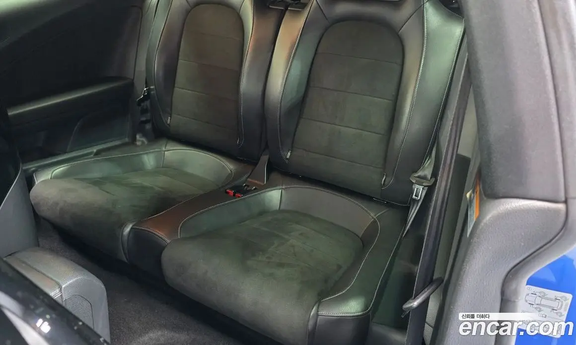 Volkswagen Scirocco 2013 2.0 автомат (гидро), фото 12 Volkswagen Scirocco 2013 2.0 автомат (гидро), фото 12