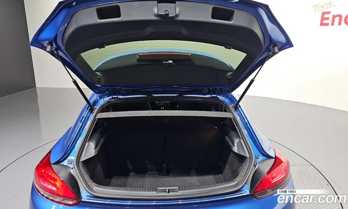 Volkswagen Scirocco 2013 2.0 автомат (гидро), фото 20 Volkswagen Scirocco 2013 2.0 автомат (гидро), фото 20