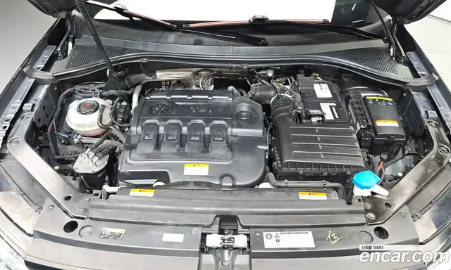 Volkswagen Tiguan 2018 2.0 автомат (гидро), миниатюра 6 Volkswagen Tiguan 2018 2.0 автомат (гидро), миниатюра 6