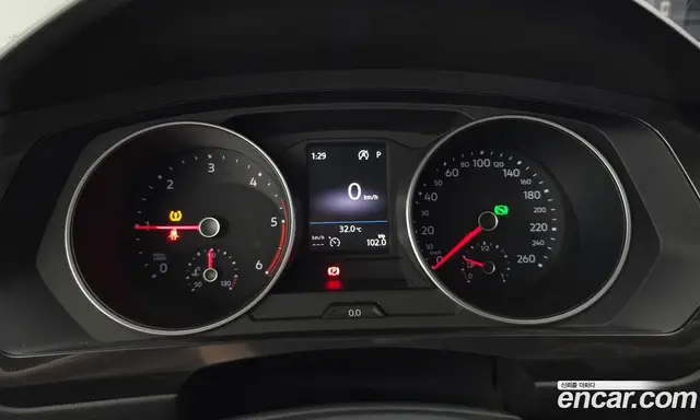 Volkswagen Tiguan 2018 2.0 автомат (гидро), миниатюра 8 Volkswagen Tiguan 2018 2.0 автомат (гидро), миниатюра 8