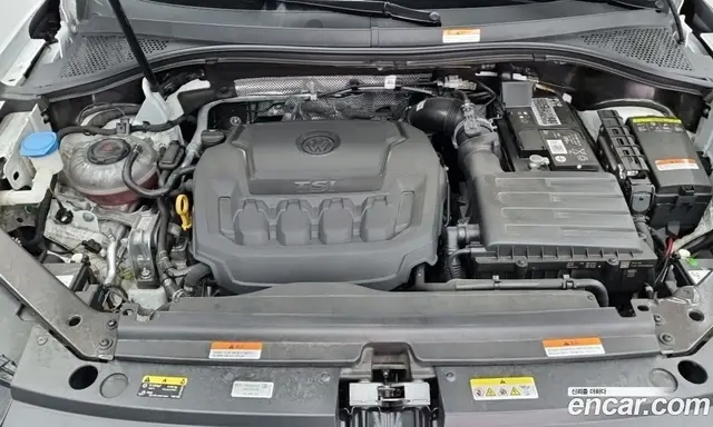 Volkswagen Tiguan 2022 2.0 автомат (гидро), миниатюра 7